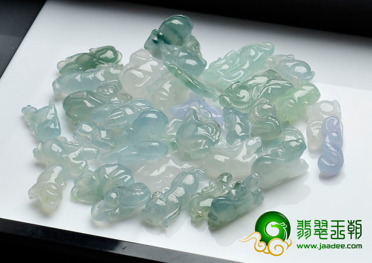 冰种晴水飘花紫罗兰缅甸翡翠十二生肖挂件（单价）