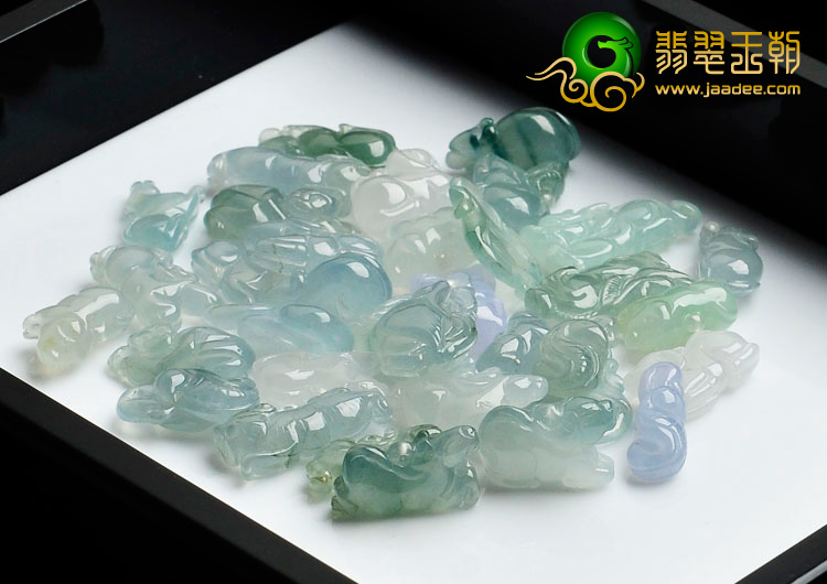 冰种晴水飘花紫罗兰缅甸翡翠十二生肖挂件（单价）