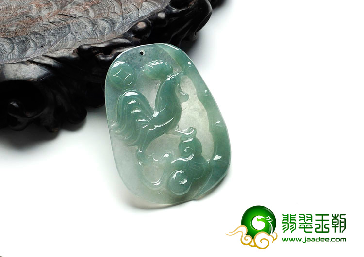 冰种晴水缅甸翡翠闻鸡起舞挂件