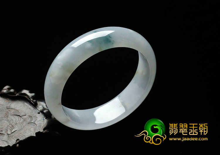 糯冰种飘花缅甸翡翠手镯（59.2mm）