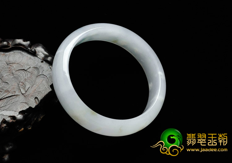 糯冰种飘花缅甸翡翠手镯（59.2mm）