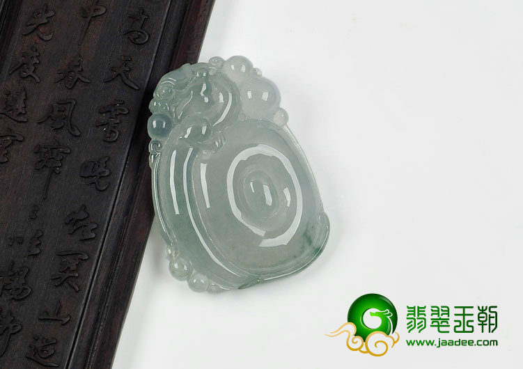 冰种晴水略飘花缅甸翡翠福在眼前挂件