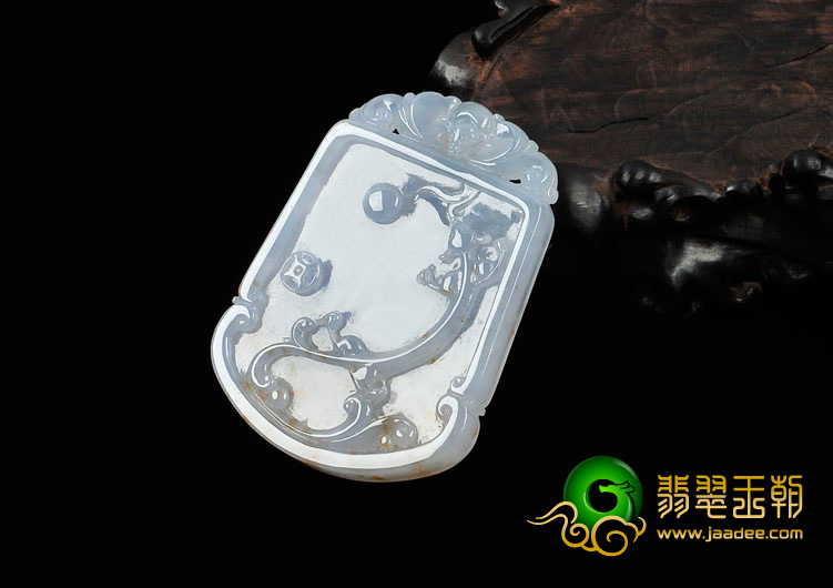 糯冰种晴水带黄翡缅甸翡翠螭龙牌挂件