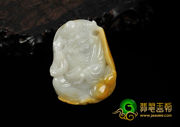 冰种黄翡缅甸翡翠罗汉挂件