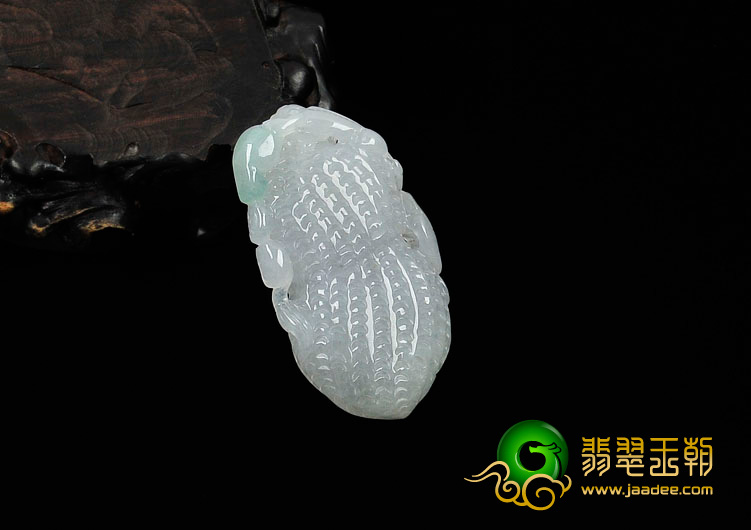 冰种晴水略飘翠缅甸翡翠花生挂件（单价）