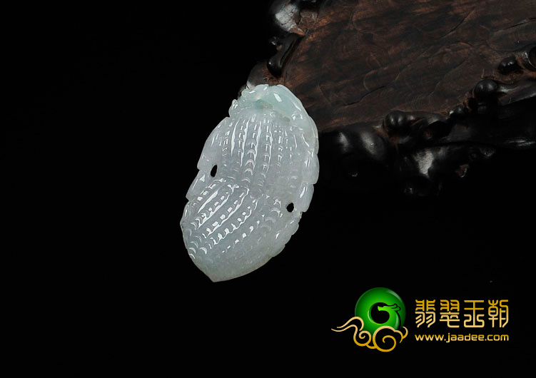冰种晴水略飘翠缅甸翡翠花生挂件（单价）