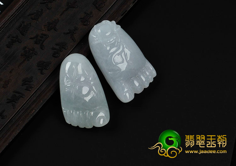 糯冰种晴水缅甸翡翠知足常乐挂件（单价）
