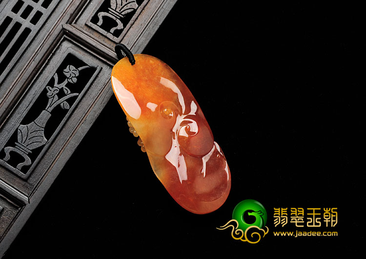 冰种红黄翡缅甸翡翠喜上眉梢挂件