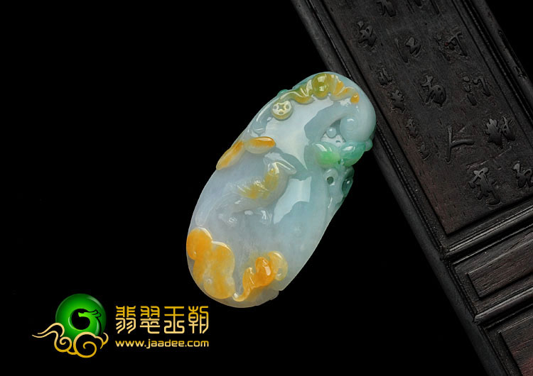 糯冰种三彩缅甸翡翠多子多福挂件