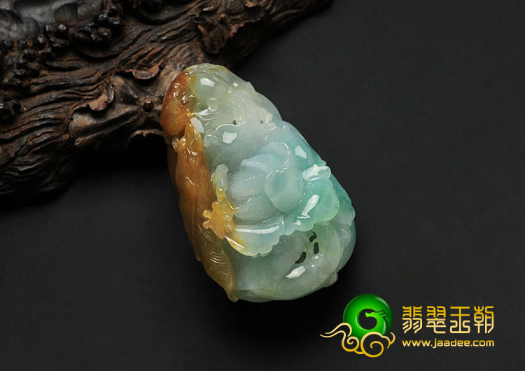 糯冰种三彩缅甸翡翠富贵双喜挂件