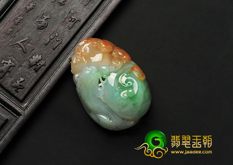 糯冰种三彩缅甸翡翠福寿有余挂件