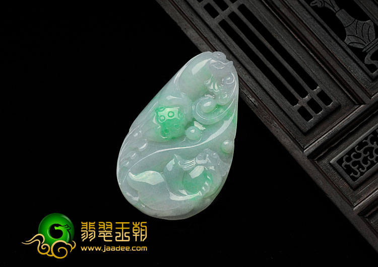 糯冰种飘翠缅甸翡翠金玉满堂挂件