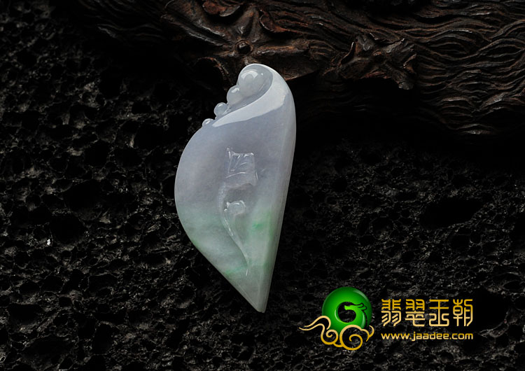 糯冰种春带彩缅甸翡翠一枝独秀挂件