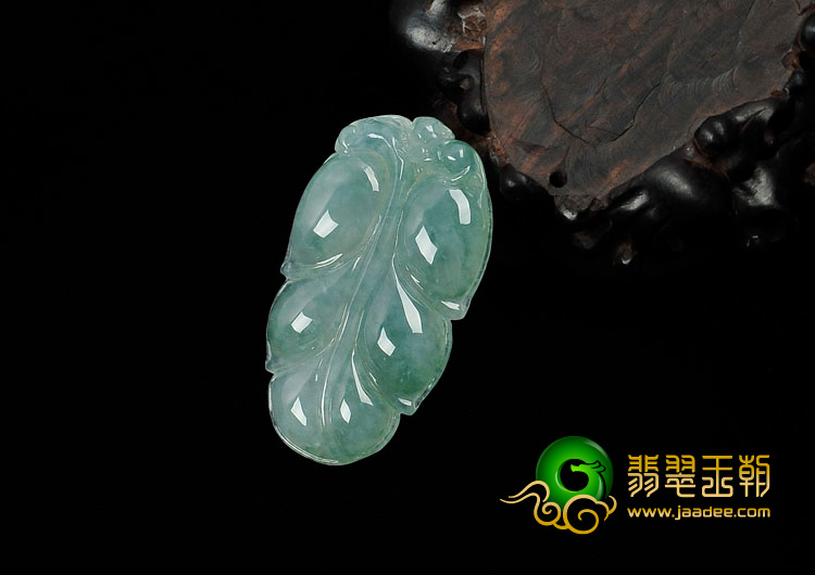 (超值推荐)冰种飘花缅甸翡翠叶子挂件