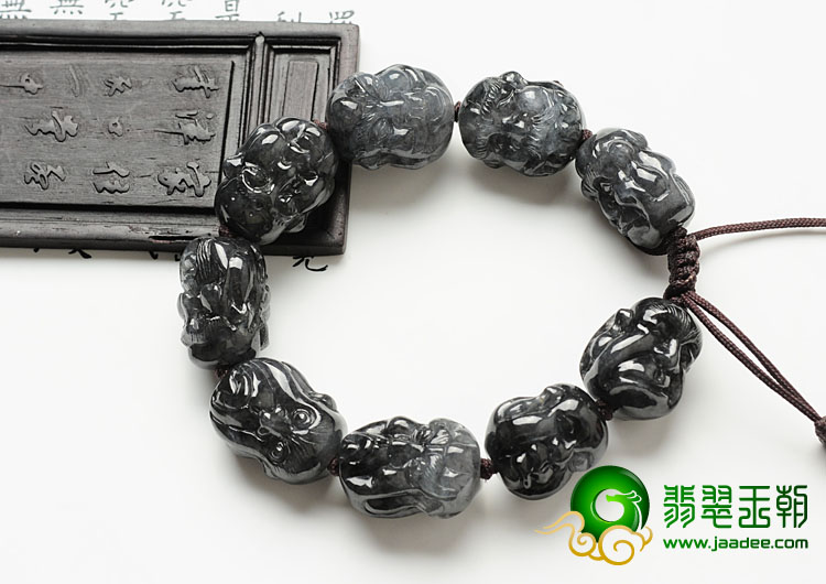 feicui冰种水墨色缅甸翡翠罗汉手链