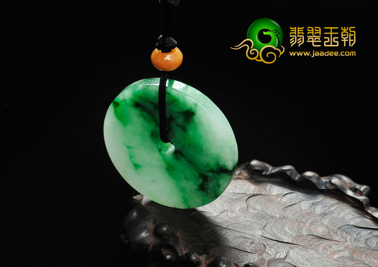 糯冰种飘翠缅甸翡翠平安扣挂件