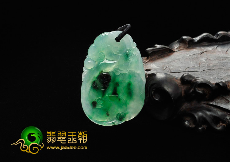 冰种翠色缅甸翡翠灵芝如意挂件