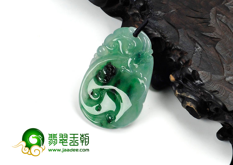 冰种翠色缅甸翡翠灵芝如意挂件