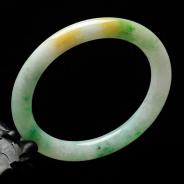 糯冰种三彩缅甸翡翠圆条手镯（52.2mm）