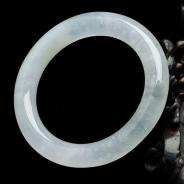 冰种淡晴水缅甸翡翠圆条手镯（55.9mm）
