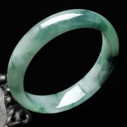 糯冰种飘花缅甸翡翠手镯（56mm）