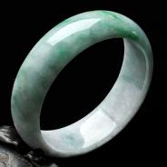 细糯种飘翠缅甸翡翠手镯（59.6mm）