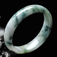 糯冰种飘花缅甸翡翠手镯（52.4mm）