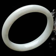 (超值推荐)细糯种白色缅甸翡翠手镯（57.3mm）