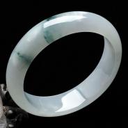 糯冰种飘花缅甸翡翠手镯（57.5mm）