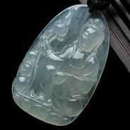 冰玻种淡晴水缅甸翡翠观音挂件
