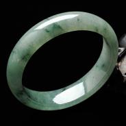 糯冰种飘花缅甸翡翠手镯（58mm）