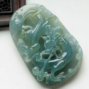 冰种蓝晴水缅甸翡翠龙牌挂件