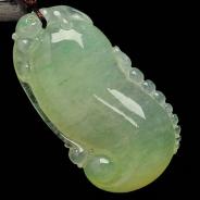 冰种飘翠缅甸翡翠福瓜挂件