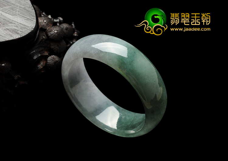 糯冰种晴水缅甸翡翠手镯（58mm）