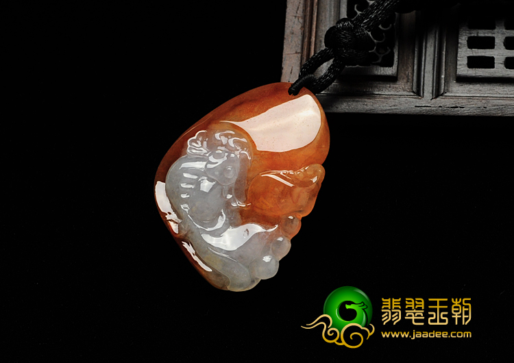 冰种红黄翡缅甸翡翠年年有余挂件