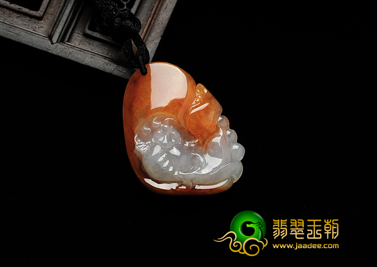 冰种红黄翡缅甸翡翠年年有余挂件