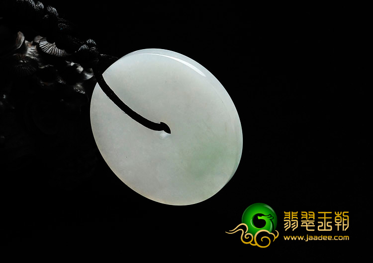 糯冰种飘翠缅甸翡翠平安扣挂件