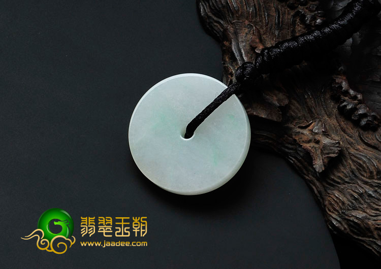 糯冰种飘翠缅甸翡翠平安扣挂件