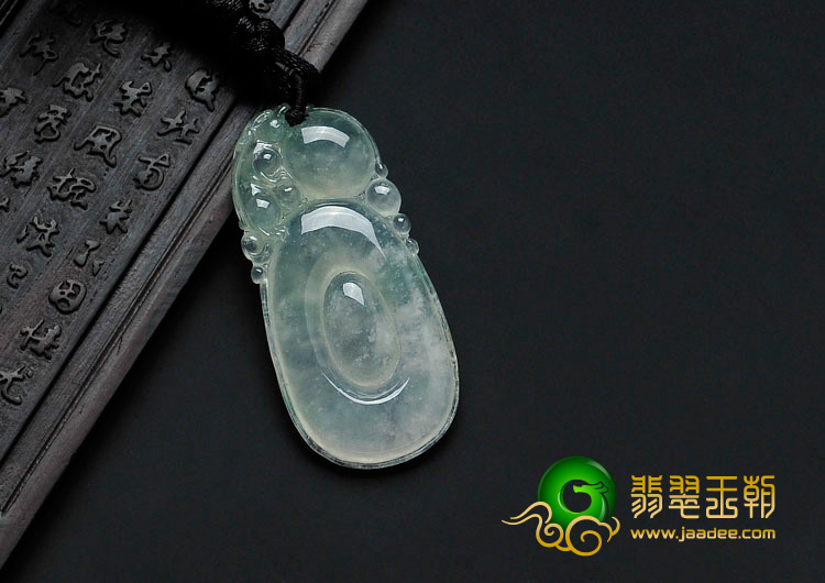 冰种晴水缅甸翡翠有求必应挂件