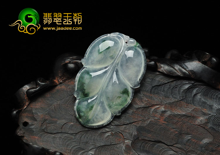 冰种飘花缅甸翡翠叶子挂件