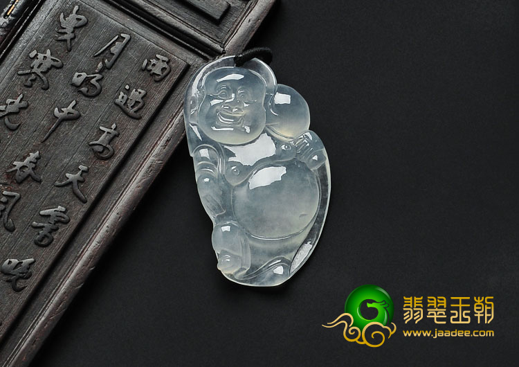 冰玻种淡晴水缅甸翡翠布袋和尚挂件