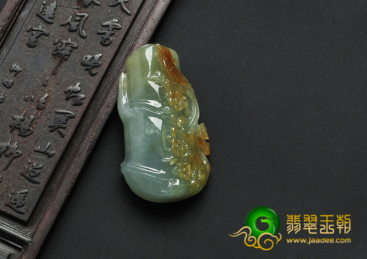 糯冰种晴水褐红翡缅甸翡翠节节高挂件