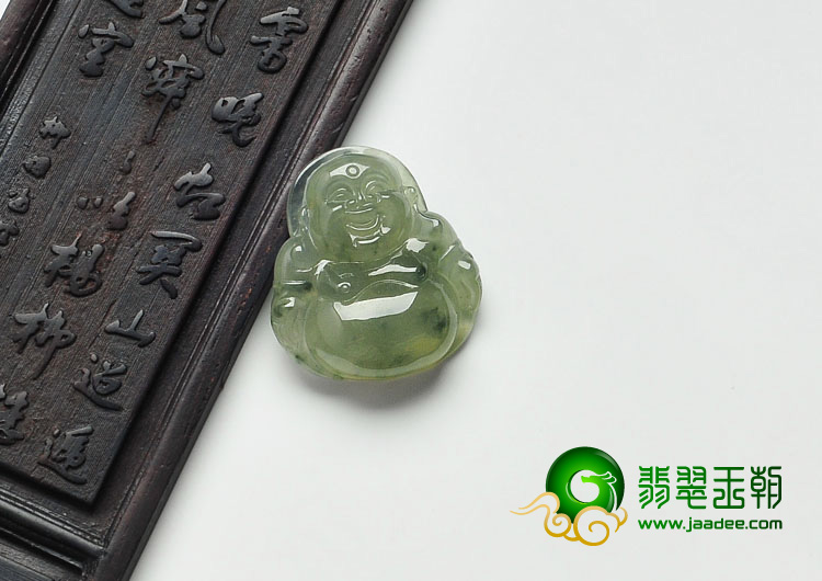 冰种淡黄翡飘花缅甸翡翠玉佛挂件