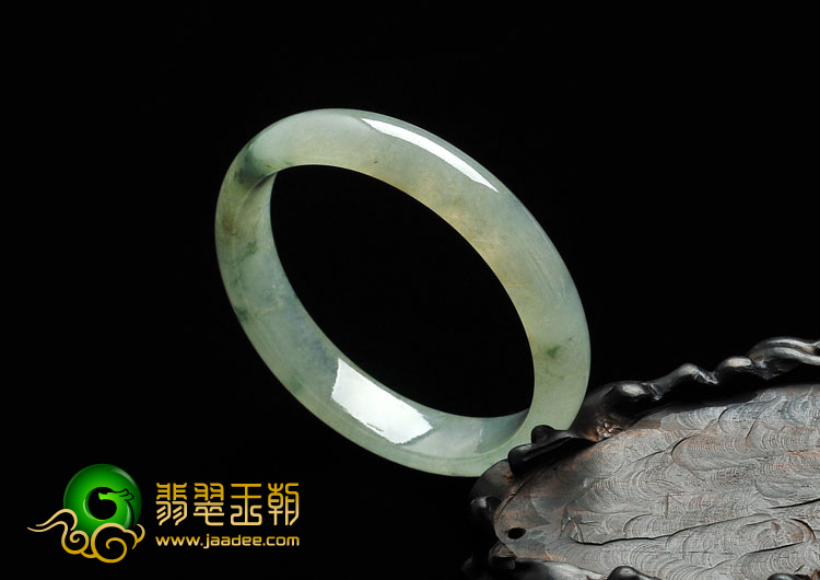 冰种飘花缅甸翡翠手镯（56.6mm）