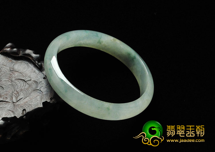 冰种飘花缅甸翡翠手镯（56.6mm）