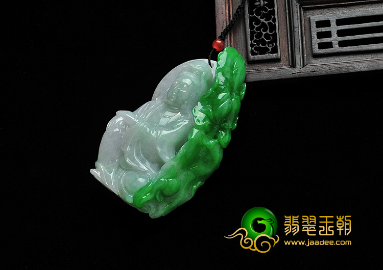 糯冰种阳绿缅甸翡翠众宝观音挂件