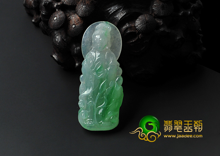 冰种飘翠缅甸翡翠站观音挂件