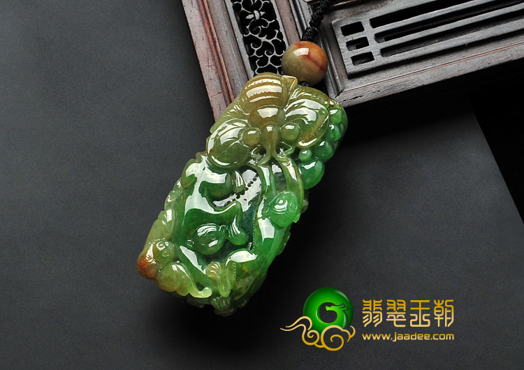 糯冰种黄加绿缅甸翡翠封侯聚宝挂件