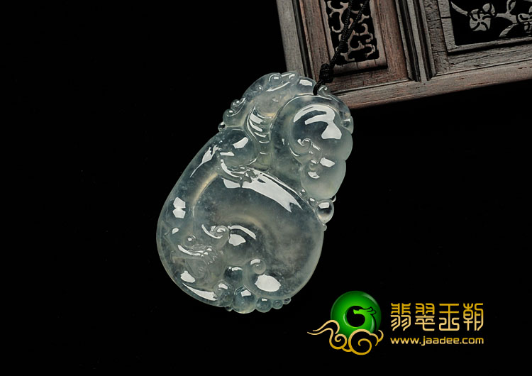 冰玻种晴水缅甸翡翠龙门如意挂件