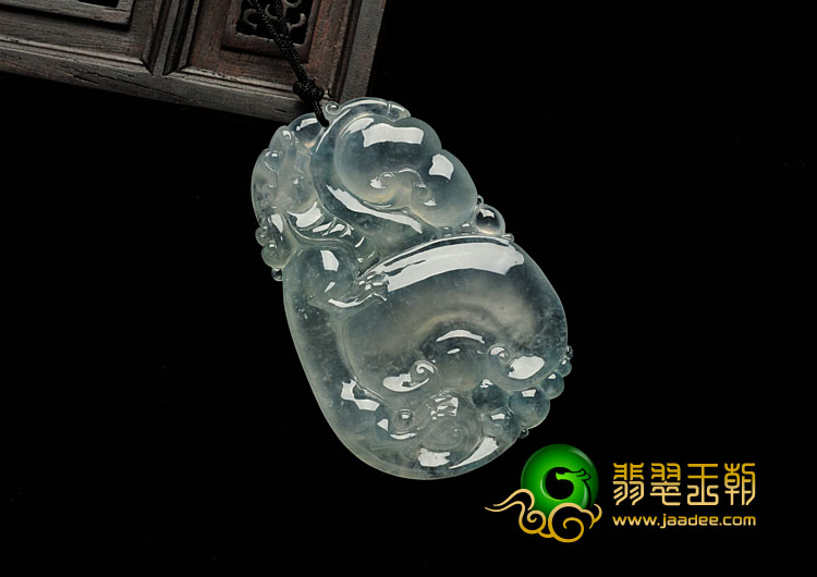 冰玻种晴水缅甸翡翠龙门如意挂件
